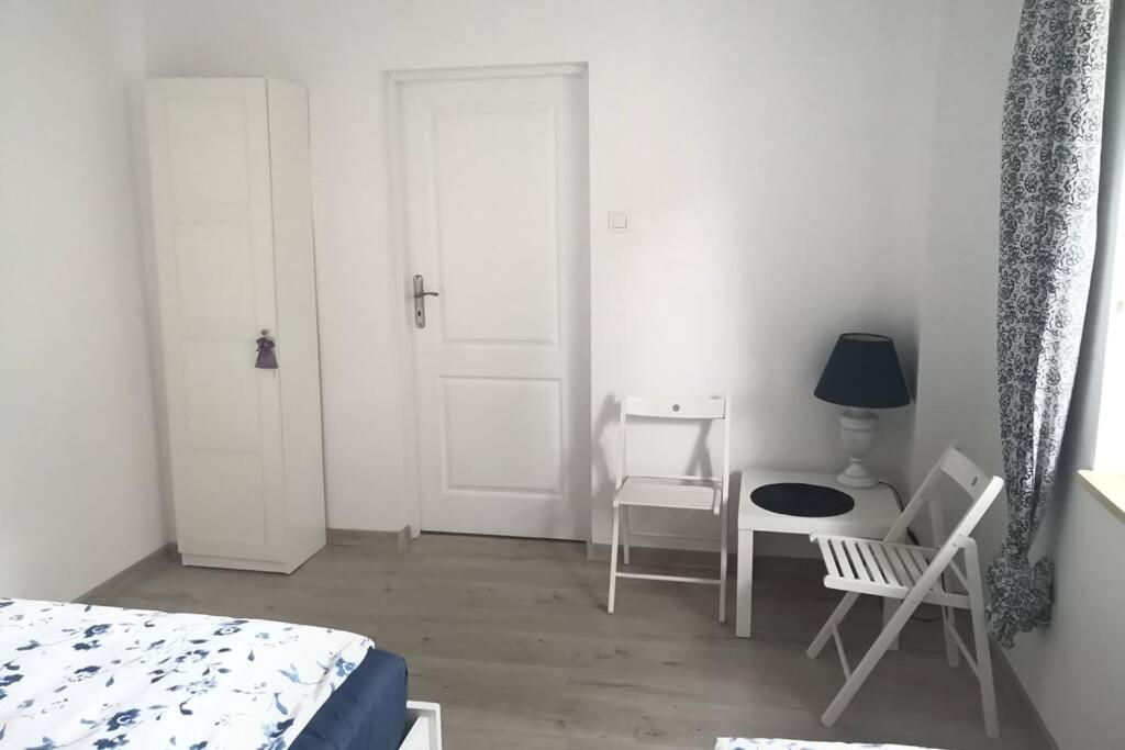 Lawenda I Bluszcz Appartement Jankowice  Buitenkant foto